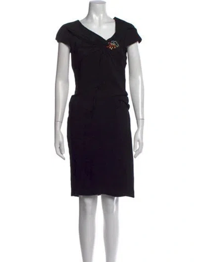 Pre-owned Paule Ka V-neck Knee-length Dress In Black