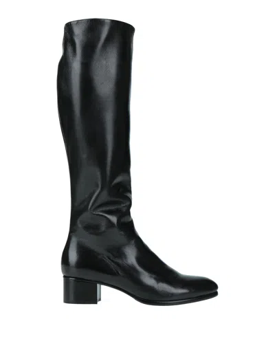 Pavin Knee Boots In Black