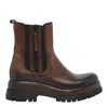 Pawelk's Boots In Brown