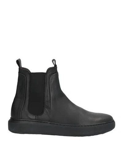 Pawelk's Man Ankle Boots Black Size 8 Leather