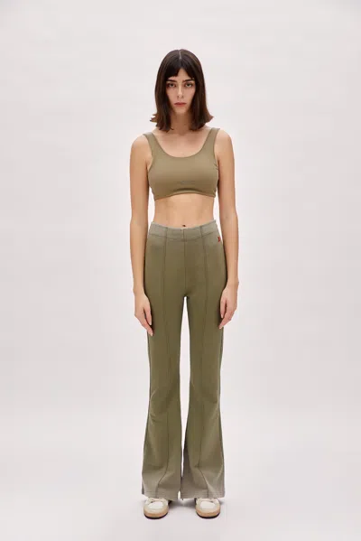 Pcfg Cotton Yoga Bra - Covert Green In Beige