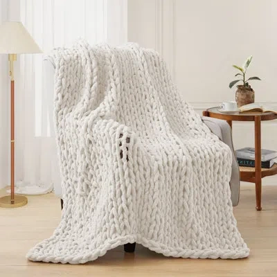 Peace Nest Knit Blanket In White