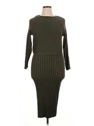 Pre-owned Peach Casual Dress In Black