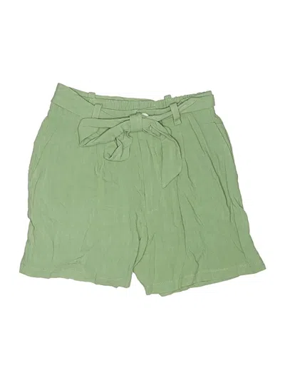Pre-owned Peach Love Shorts In Green