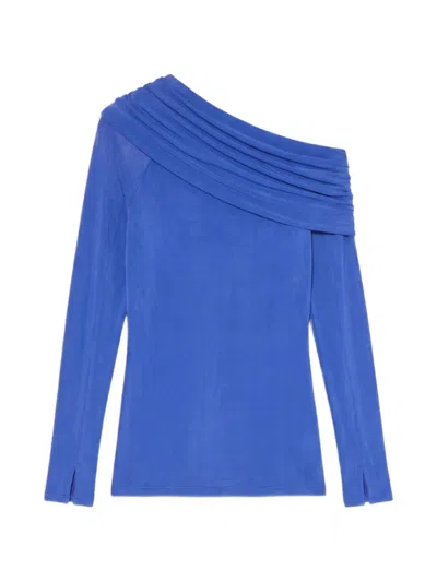 Peachy Den Kylie Cold-shoulder T-shirt In Blue