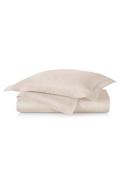 Peacock Alley Montauk Matelassé Coverlet In Neutral