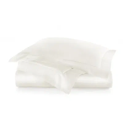 Peacock Alley Soprano Duvet Cover In Ivory