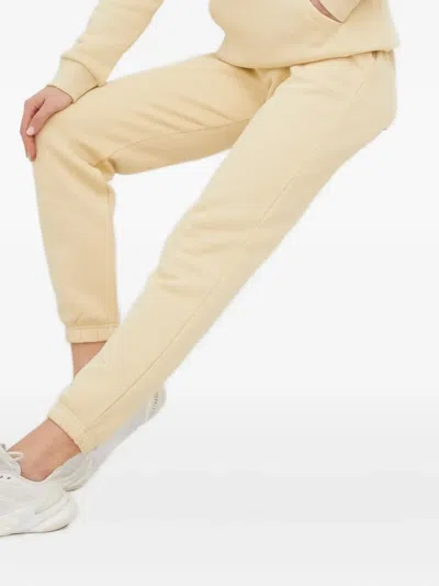 Peak Performance Cuffed Joggers In Neutral