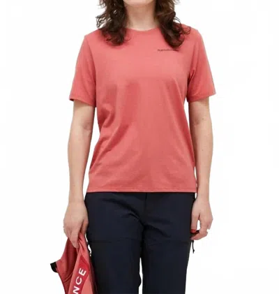 Peak Performance Explore Logo Tee In Trek Pink In Orange