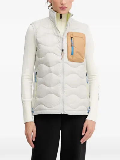 Peak Performance Helium Quilted Pocket Vest In White