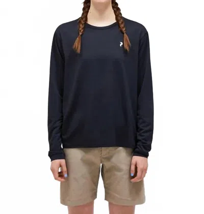 Peak Performance Trail Long Sleeve Shirt In Black In Blue