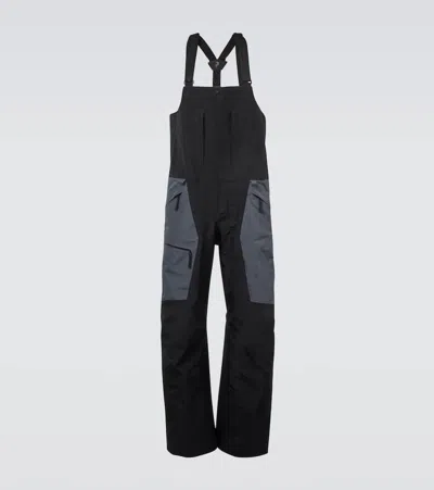 Peak Performance Vertical Ski Salopettes In Black