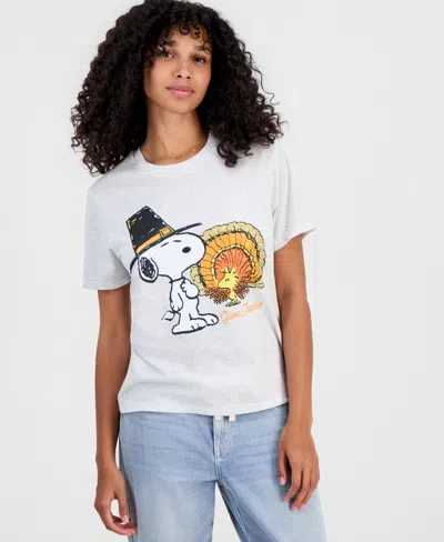 Peanuts Juniors' Snoopy Thanksgiving Crewneck Tee In Lt Heather Grey
