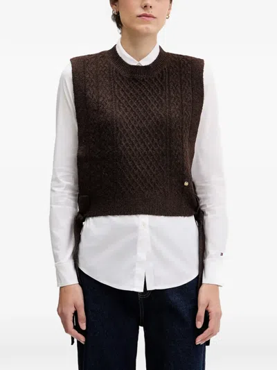 Pedro Del Hierro Knitted Tie-side Vest In Burgundy