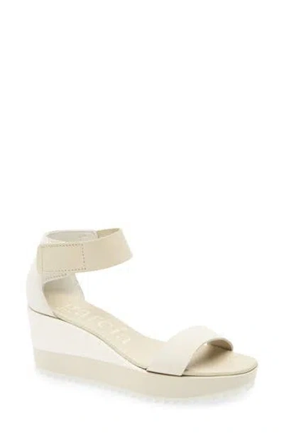 Pedro Garcia Fidelia Wedge Sandal In White