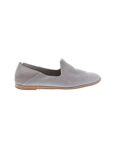 Pre-owned Pedro Garcia Flats In Gray