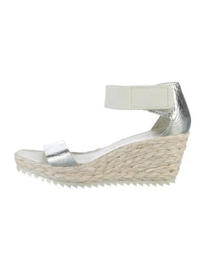 Pre-owned Pedro Garcia Leather Espadrilles In White