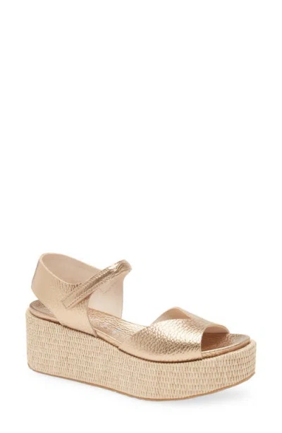 Pedro Garcia Nirvana Platform Wedge Sandal In Cava Cervo Lame-tejido Raffia