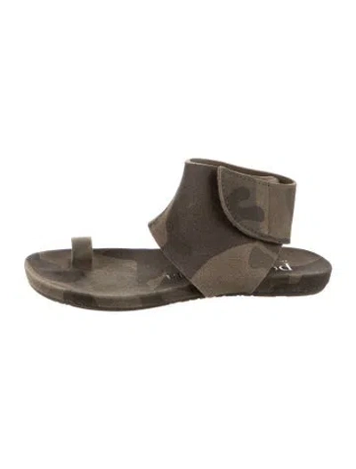 Pre-owned Pedro Garcia Suede Camouflage Print Flats In Green
