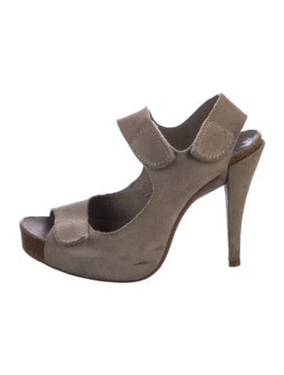 Pre-owned Pedro Garcia Suede Colorblock Pattern Slingback Pumps In Neutral