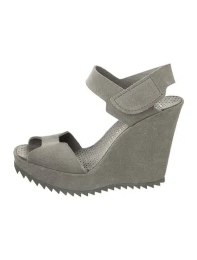 Pre-owned Pedro Garcia Suede Cutout Accent Slingback Pumps In Green