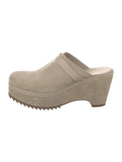 Pre-owned Pedro Garcia Suede Mules In Neutral