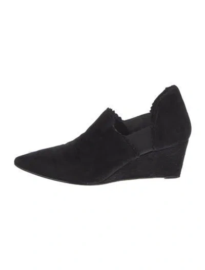 Pre-owned Pedro Garcia Suede Pumps In Black