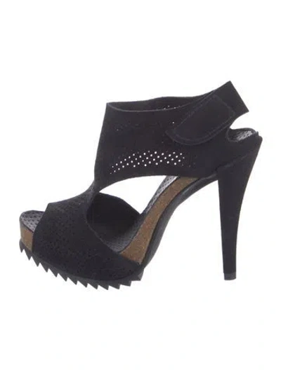 Pre-owned Pedro Garcia Suede Pumps In Blue