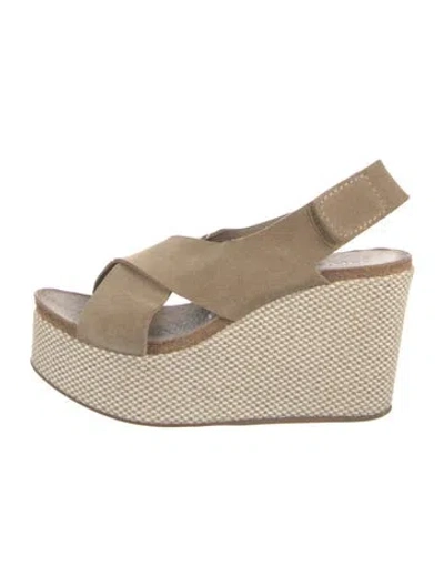 Pre-owned Pedro Garcia Suede Sandals In White