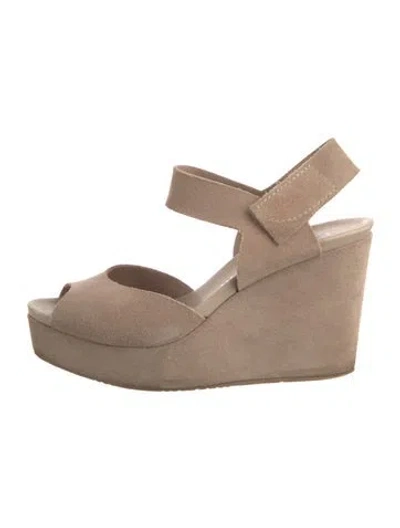 Pre-owned Pedro Garcia Suede Slingback Pumps In Neutral