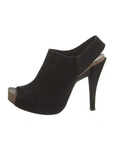 Pre-owned Pedro Garcia Suede Slingback Sandals In Black