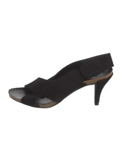 Pre-owned Pedro Garcia Suede Slingback Sandals In Black