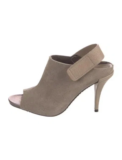 Pre-owned Pedro Garcia Suede Slingback Sandals In Neutral