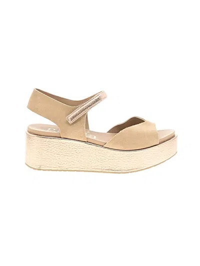 Pre-owned Pedro Garcia Wedges In Tan