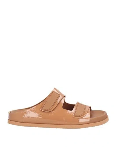 Pedro Garcia Pedro García Woman Sandals Sand Size 8 Leather