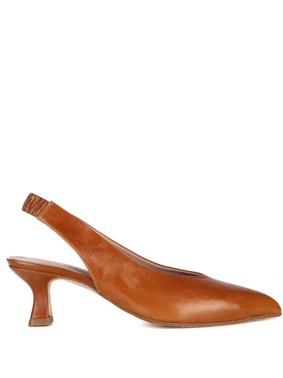 Pedro Miralles Leather Decollete