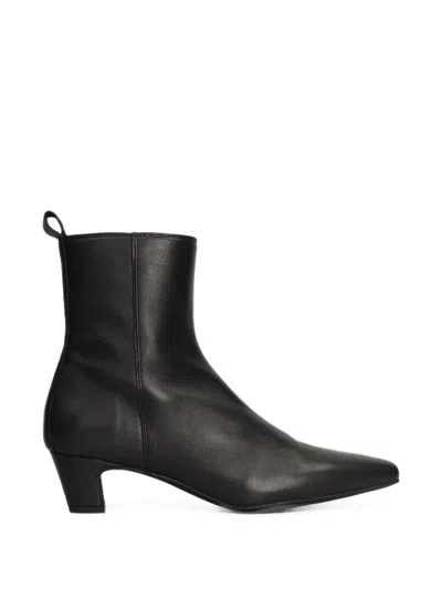 Pedro Miralles Socobio Leather Ankle Boots In Black