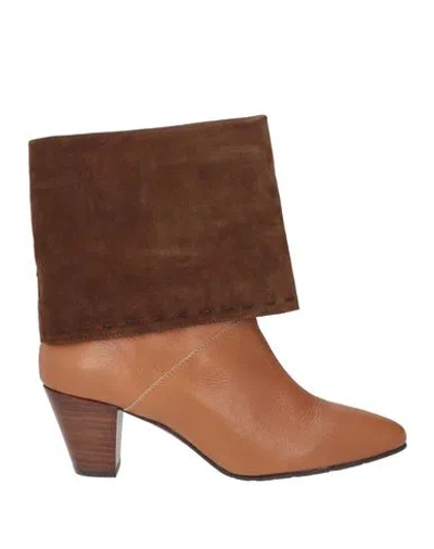 Pedro Miralles Woman Ankle Boots Brown Size 9 Leather