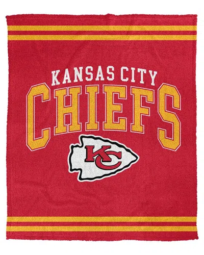 Pegasus Sports Kansas City Chiefs Nfl Team Classic Logo Fleece Blanket In Multi