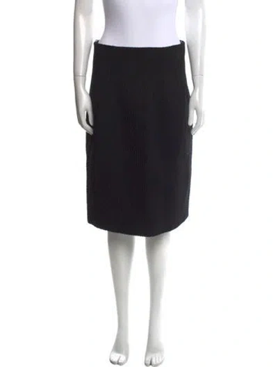 Pre-owned Peggy Jennings Embroidered Accent Knee-length Skirt In Black