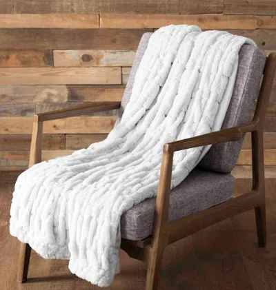 Peking Handicraft Faux Fur Throw Blanket In White