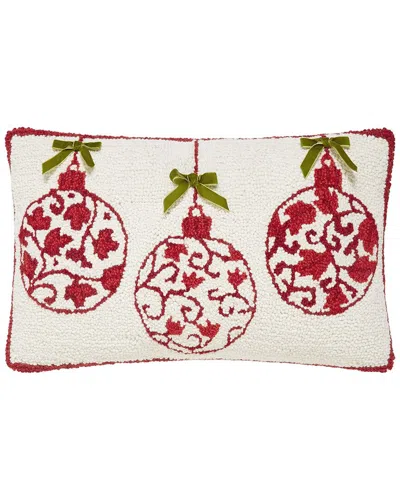 Peking Handicraft Hand-hooked Ornaments With Bow Wool Hook Pillow In White