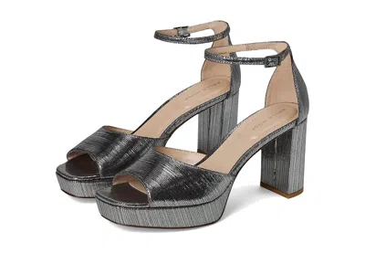 Pelle Moda Pearly 2 Sandals In Gray