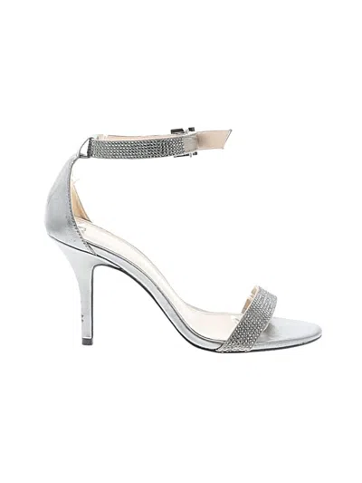 Pre-owned Pelle Moda Sandals In Silver