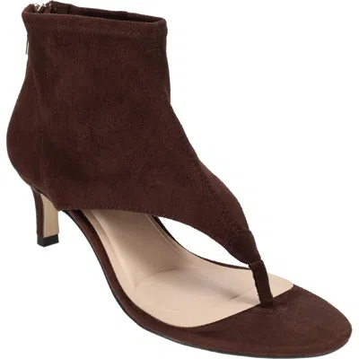 Pelle Moda Unise Thong Sandal In Brown
