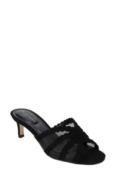 Pelle Moda Vione Kitten Heel Slide Sandal In Black
