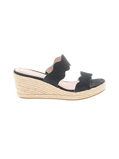 Pre-owned Pelle Moda Wedges In Black