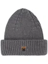 Pelo Foundation Bouledogue Patch Beanie In Grey