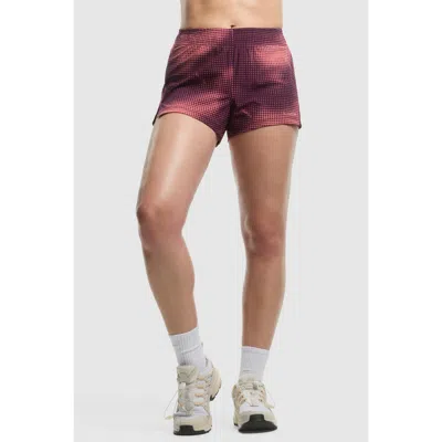 Peloton 3" Everyday Woven Run Short In Halftone Cedar Print