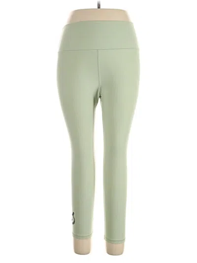 Pre-owned Peloton Active Pants In Green